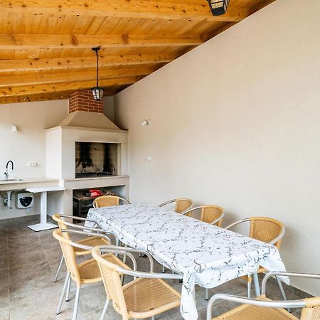 Nice Apartment In Dubrovnik With Kitchen Екстериор снимка